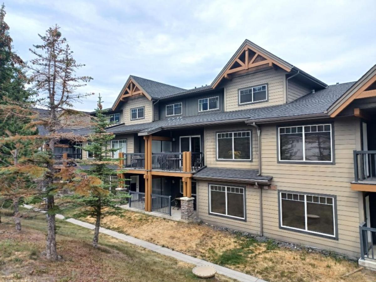 Rocky Mountain Getaway Apartment Canmore Bagian luar foto