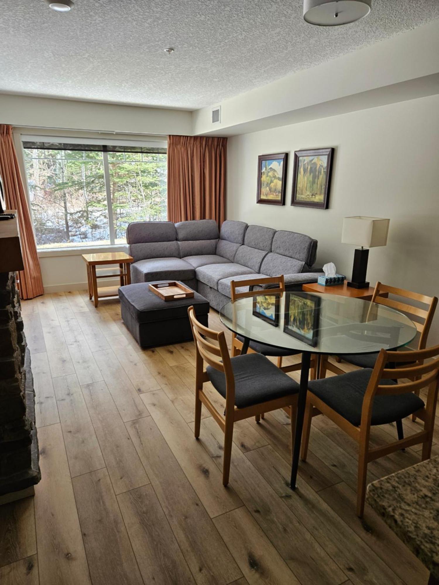 Rocky Mountain Getaway Apartment Canmore Bagian luar foto