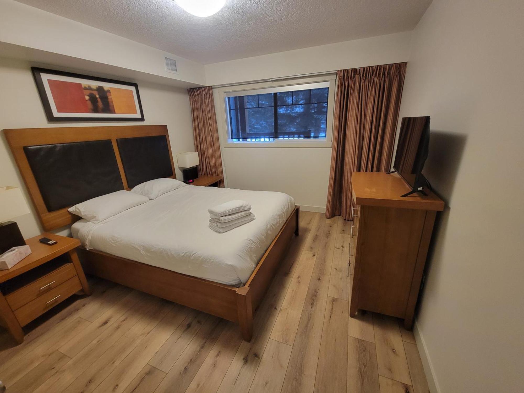 Rocky Mountain Getaway Apartment Canmore Bagian luar foto